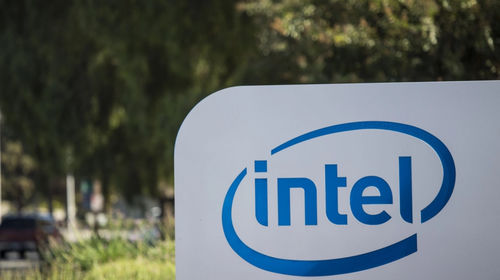 последний случай компании о Intel согласилась инвестировать более 33 миллиардов долларов в строительство двух заводов по производству чипов в Германии.